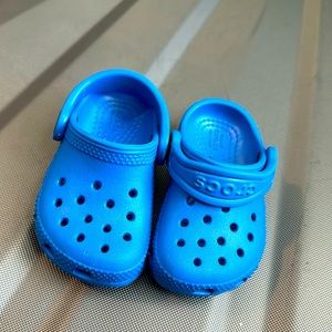 Crocs 4c